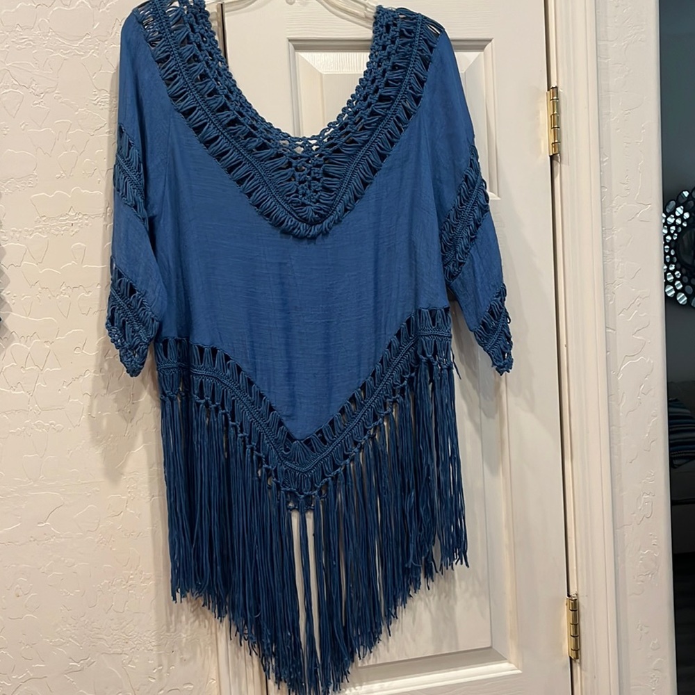 Crochet fringe top NWT